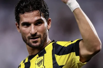 Houssem Aouar : Retour en force et message clair à Petkovic