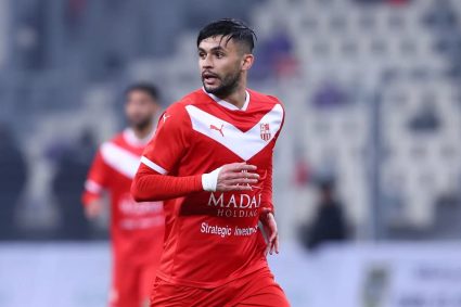 Coupe d&rsquo;Algérie-Discipline  : Deux matchs de suspension pour l&rsquo;attaquant du CRB Belhocini