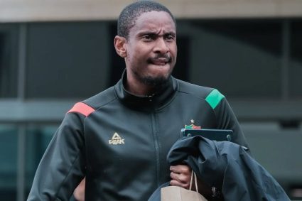 MC Alger :  Annoncé en Libye, Hadj Redjem ne lâche pas Mokwena !