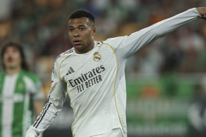 Real Madrid : Mbappé aurait insulté un membre du staff…