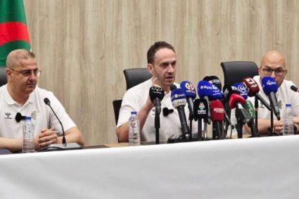 Raùl Sanguino, sélectionneur de l&rsquo;EN de handball : « Je veux rebâtir une équipe algérienne compétitive »